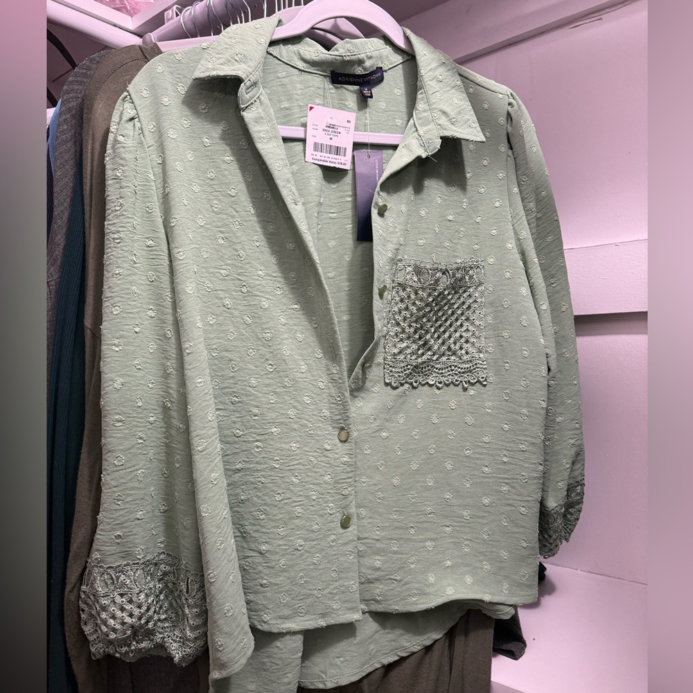 Women’s 3/4 sleeve top